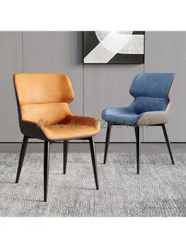 בסגנון נורדי האוכל הכיסא משק הבית עור בהיר יוקרה צואה מודרני מינימליסטי הכיסא משענת המושב ברזל מסמר מתכת הכיסא